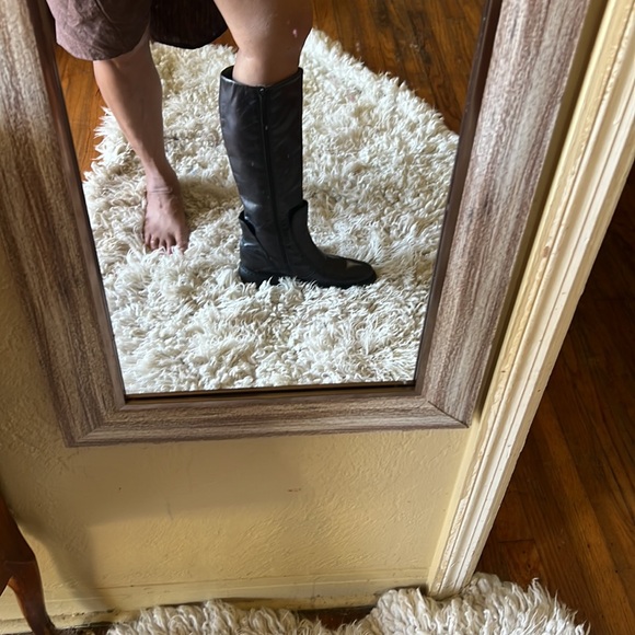 Charles David boots 👢 - Picture 3 of 12